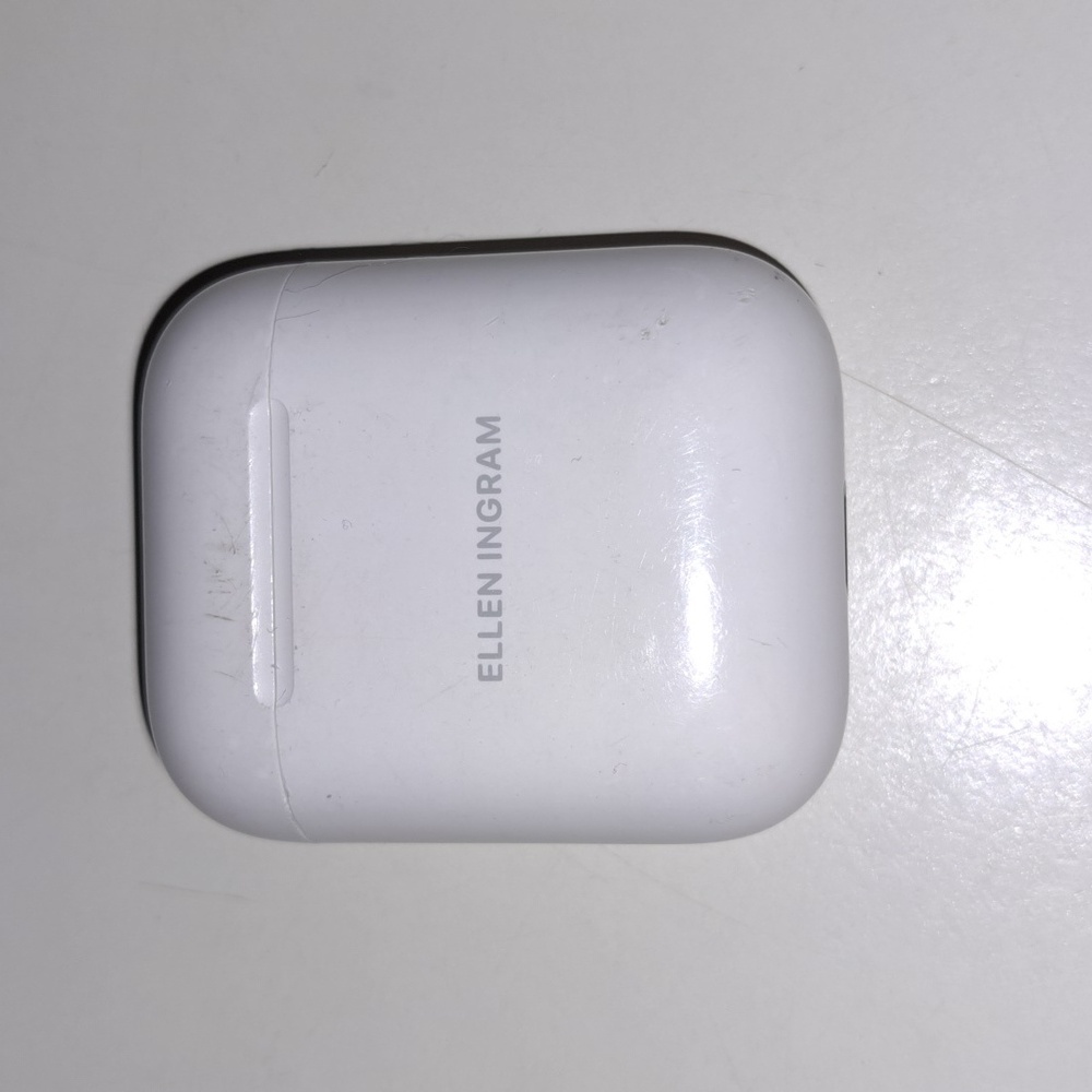 Apple Airpods 2nd Generation/Bluetooth